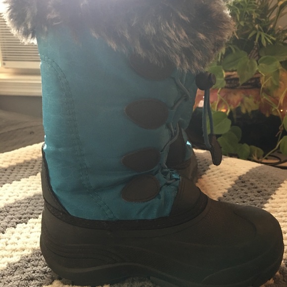 girls teal snow boots